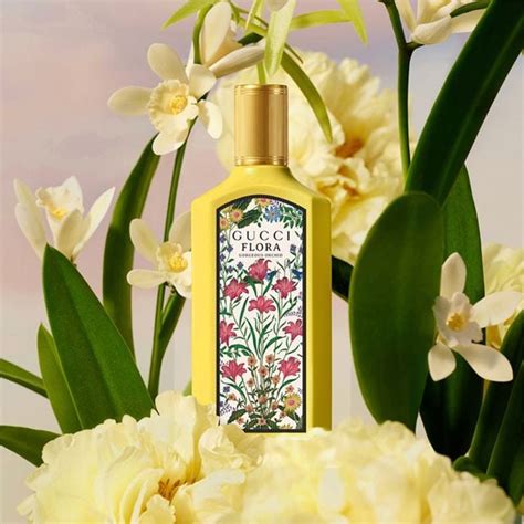 Flora Gorgeous Orchid Eau de Parfum Gift Set .